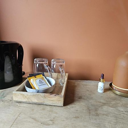 Buteo Chambres D'Hotes & Espresso Lesterny Esterno foto