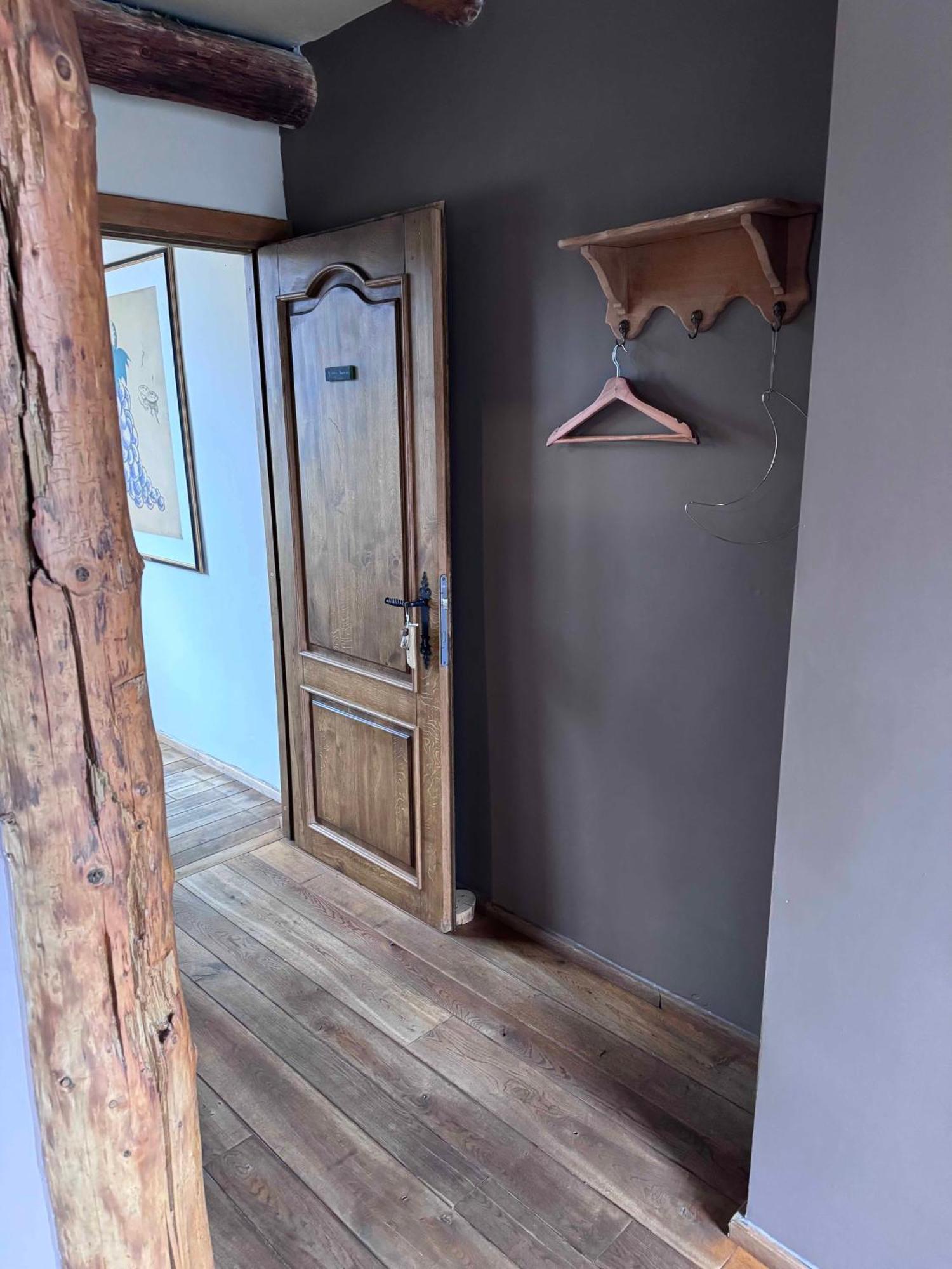 Buteo Chambres D'Hotes & Espresso Lesterny Esterno foto
