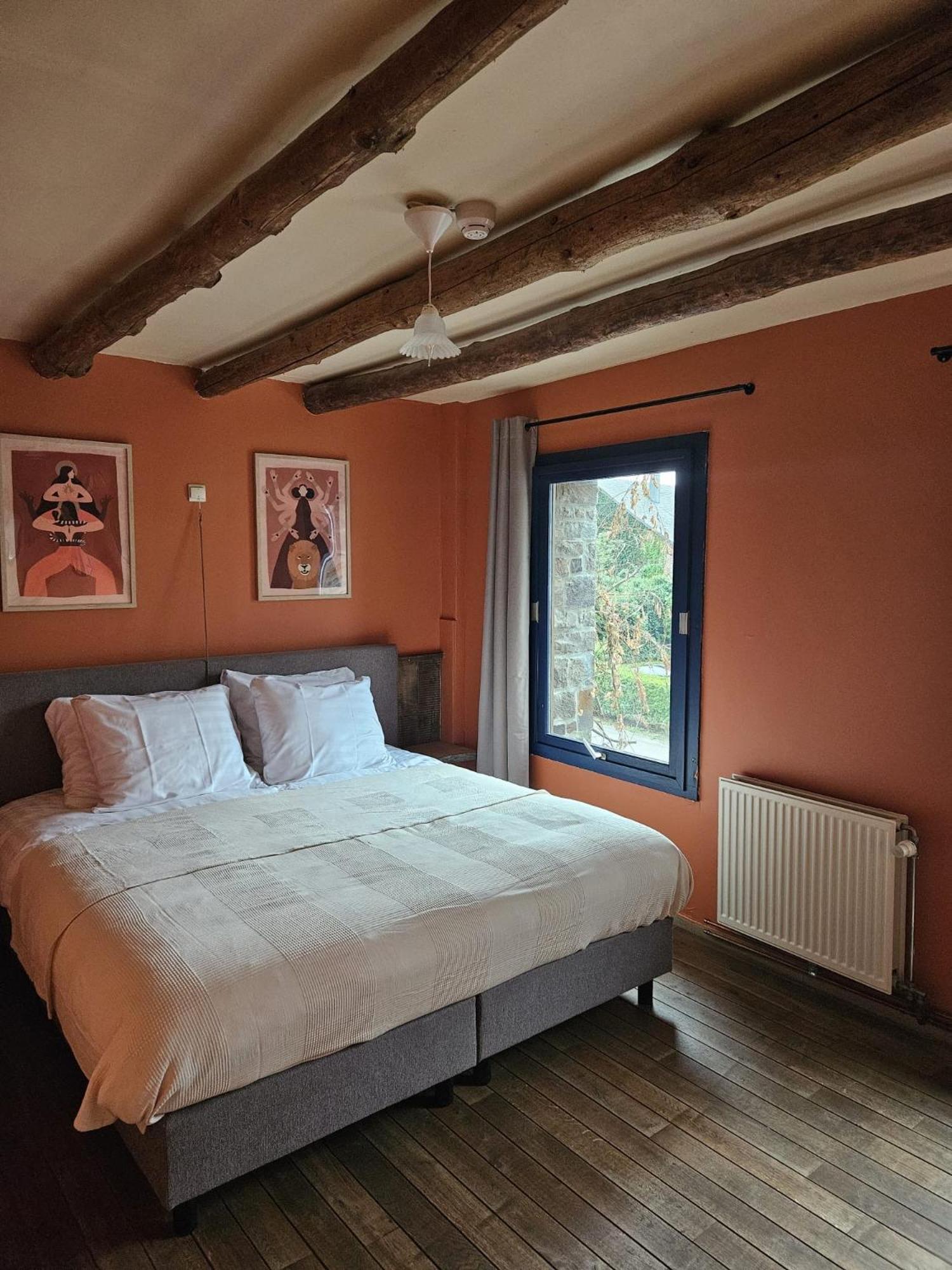 Buteo Chambres D'Hotes & Espresso Lesterny Esterno foto